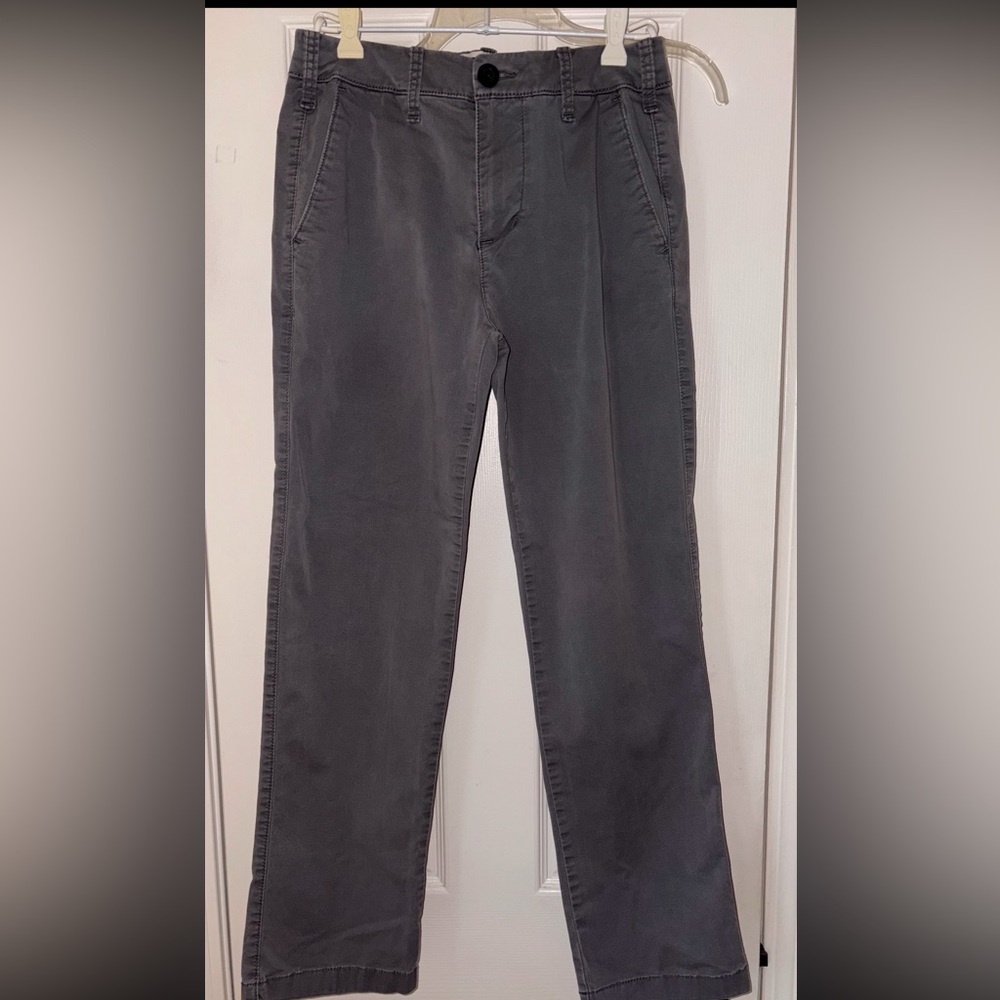Hollister Men’s Slim Straight Chino - Epic Flex